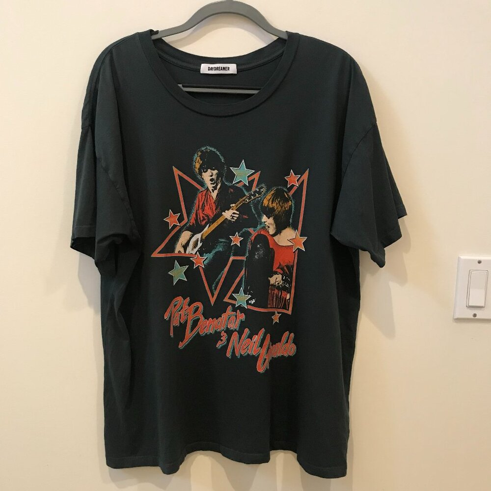 Daydreamer Pat Benatar & Neil Giraldo Rock & Roll Hall of Fame tee, size L